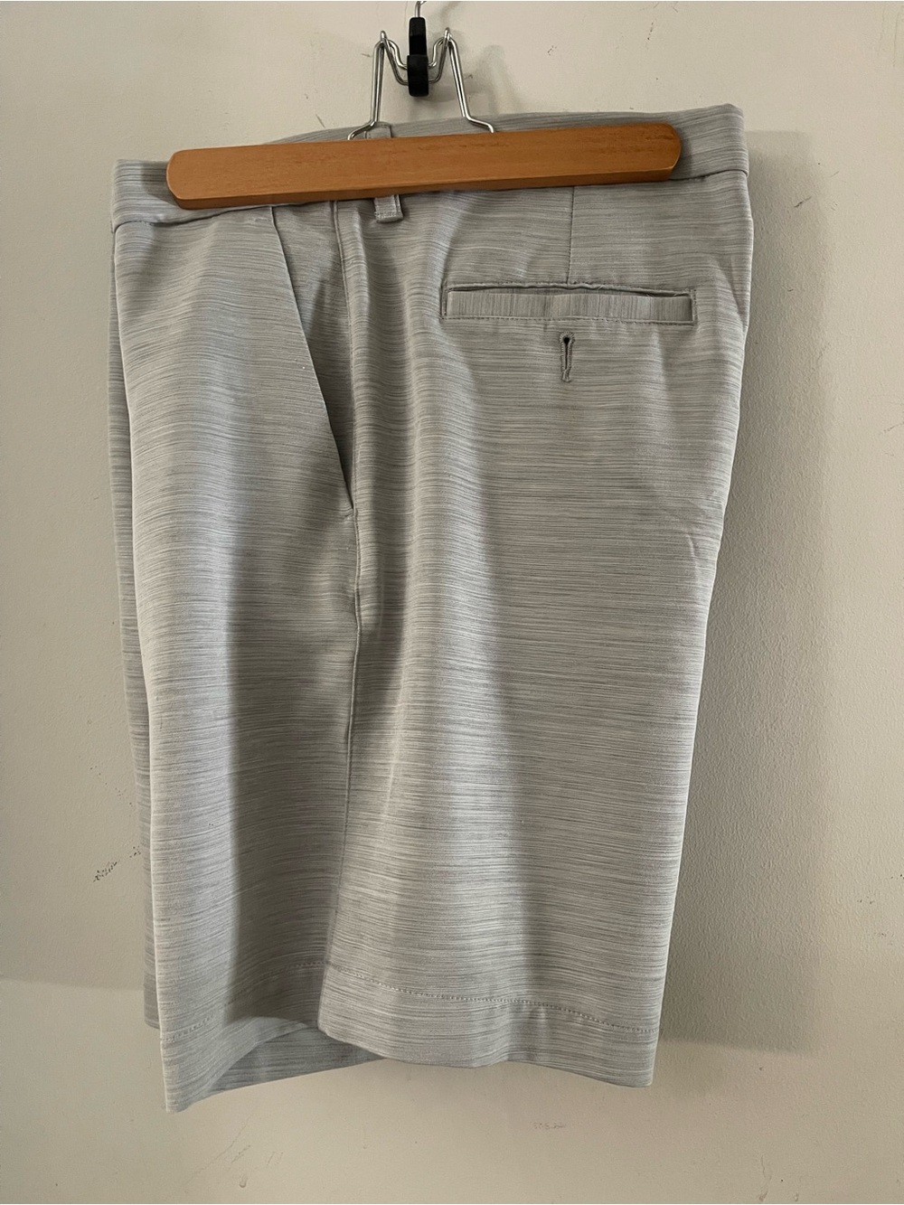 Callaway Light Heather Gray Flat-Front Golf Shorts Size 36